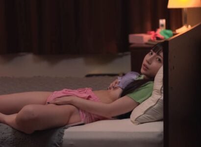 Cô bạn thân xưa đã trở nên khác biệt sau bao nhiêu năm xa cách