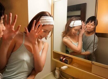 Em gái mặc đồ ngủ sexy quyến rũ đồng nghiệp làm bậy