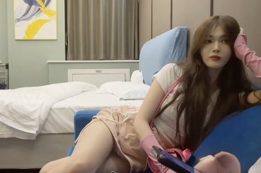 Em gái hạng sang là một em xinh đẹp kinh hoàng