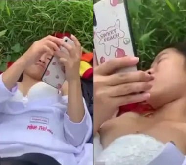 Hai em học sinh ham muốn quan hệ tình dục với nhau